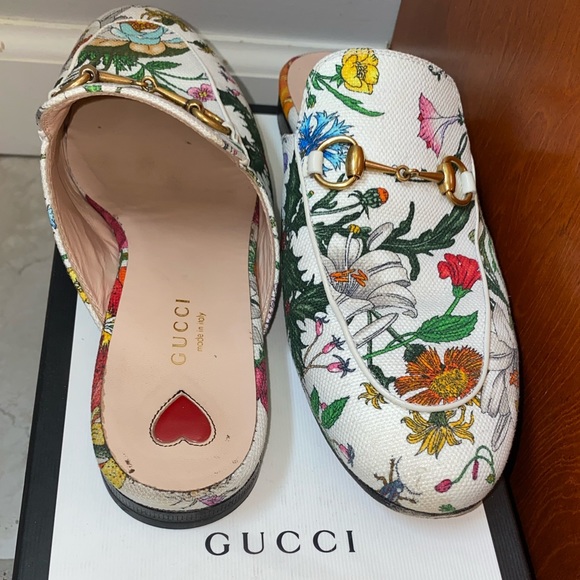 Gucci Princetown White Floral Canvas Loafers sandals EU 38 - Picture 13 of 16